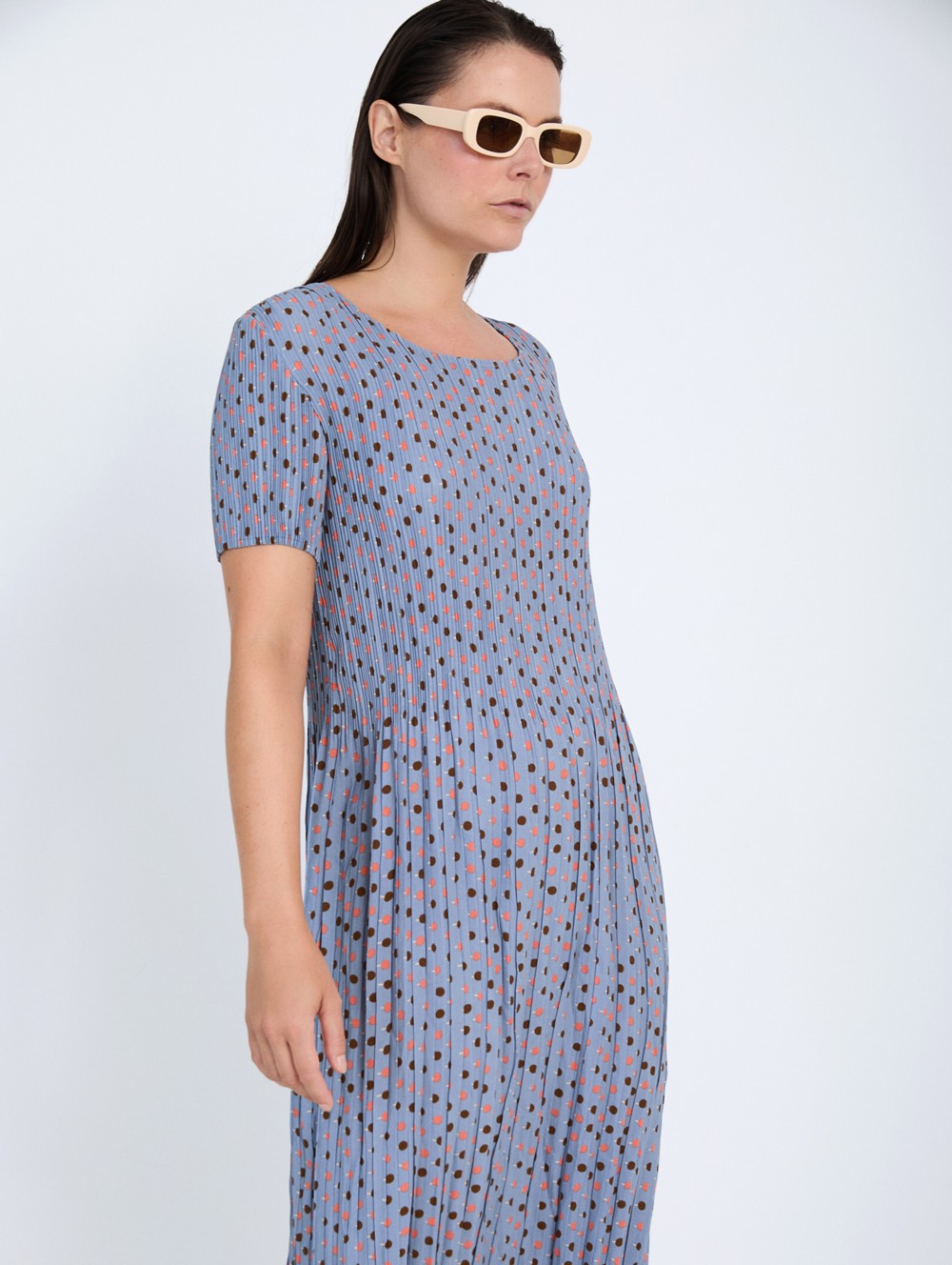 Tiny dot non-iron dress 2