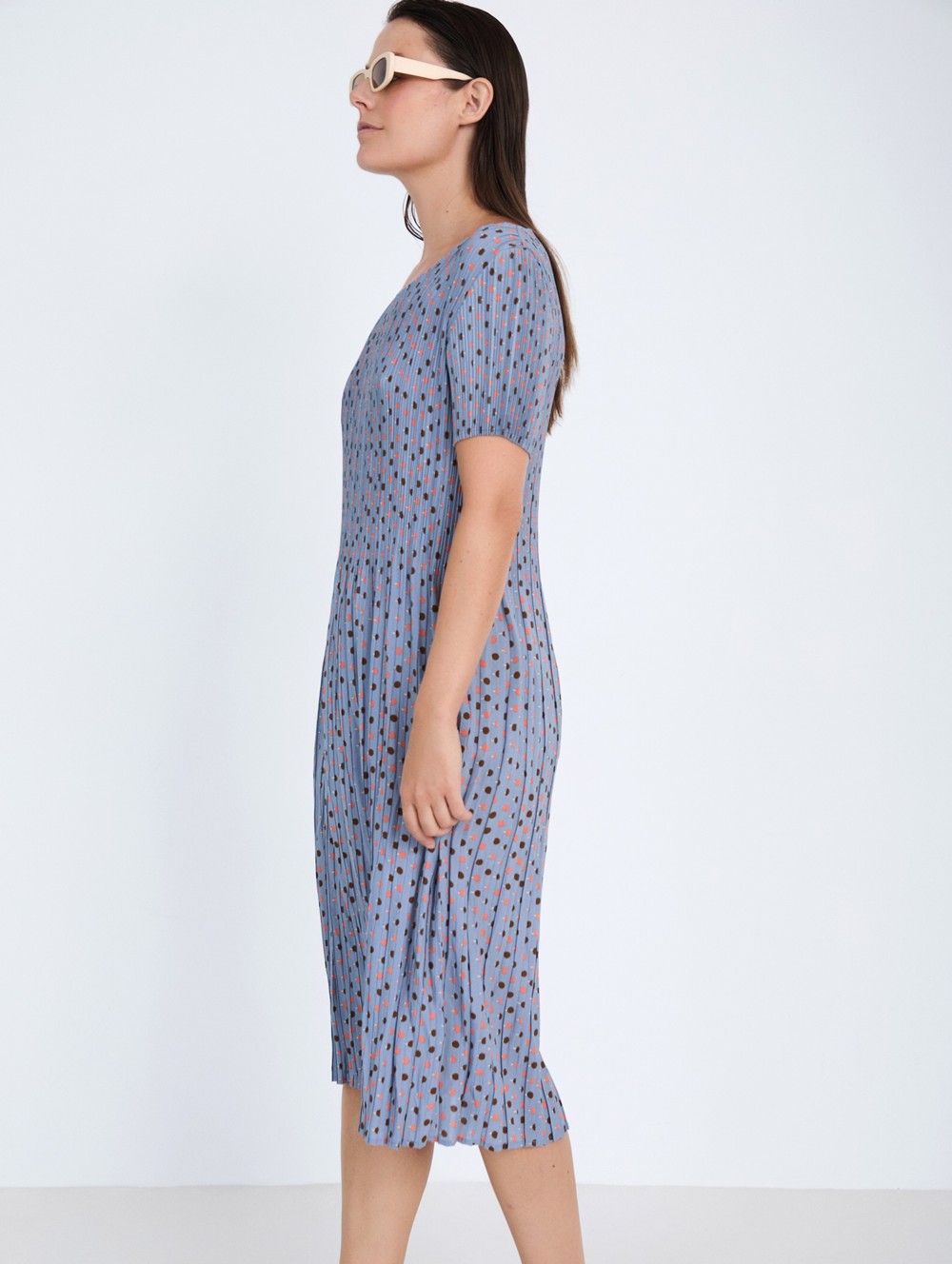 Tiny dot non-iron dress 1