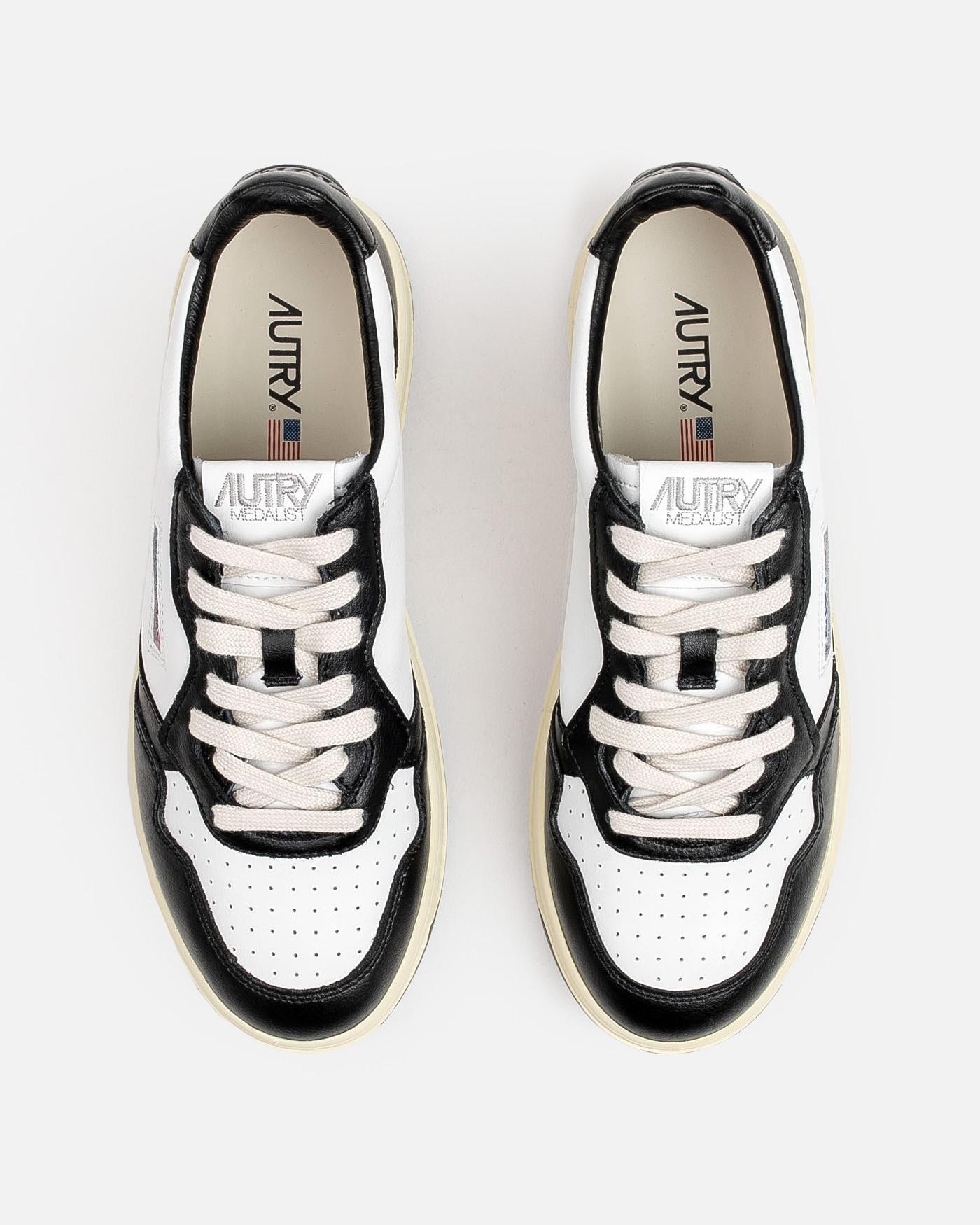 autry-zapatillas-aulm-wb01-sneakers-black-white-negras-7