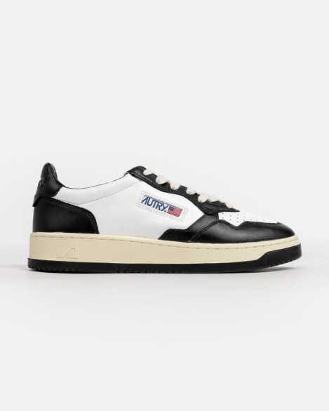 autry-zapatillas-aulm-wb01-sneakers-black-white-negras