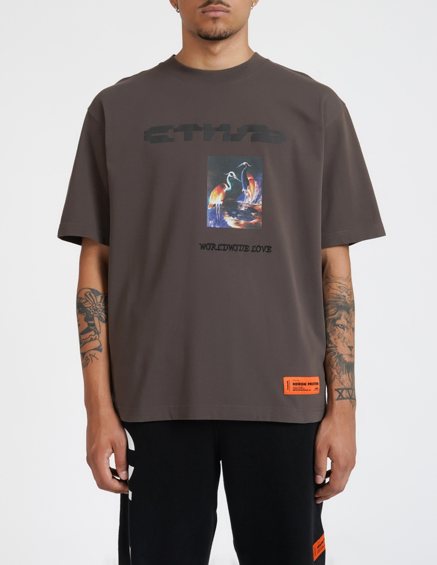 camiseta heron preston