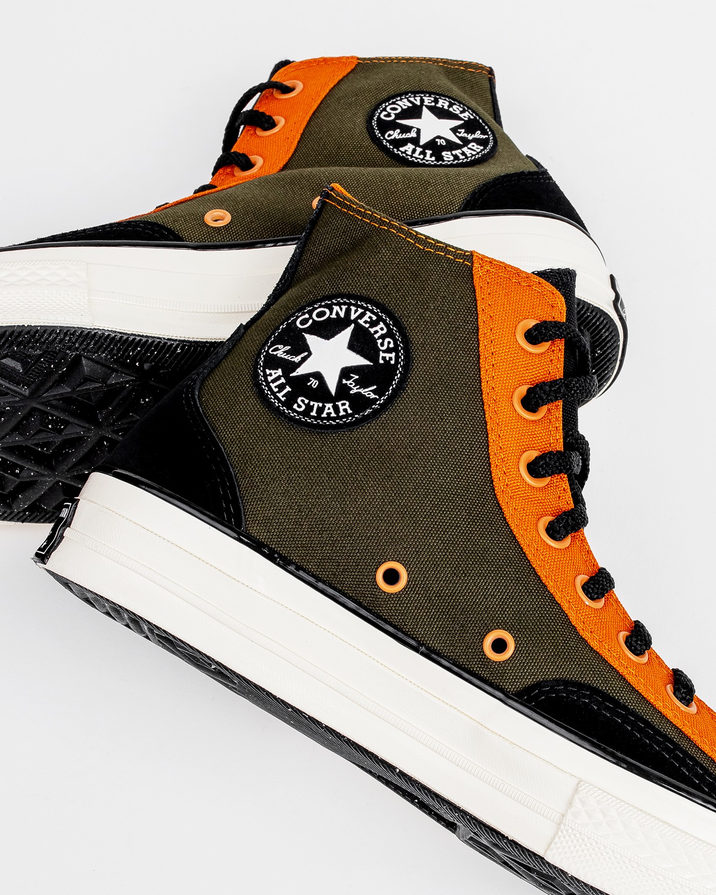 converse marrones 18