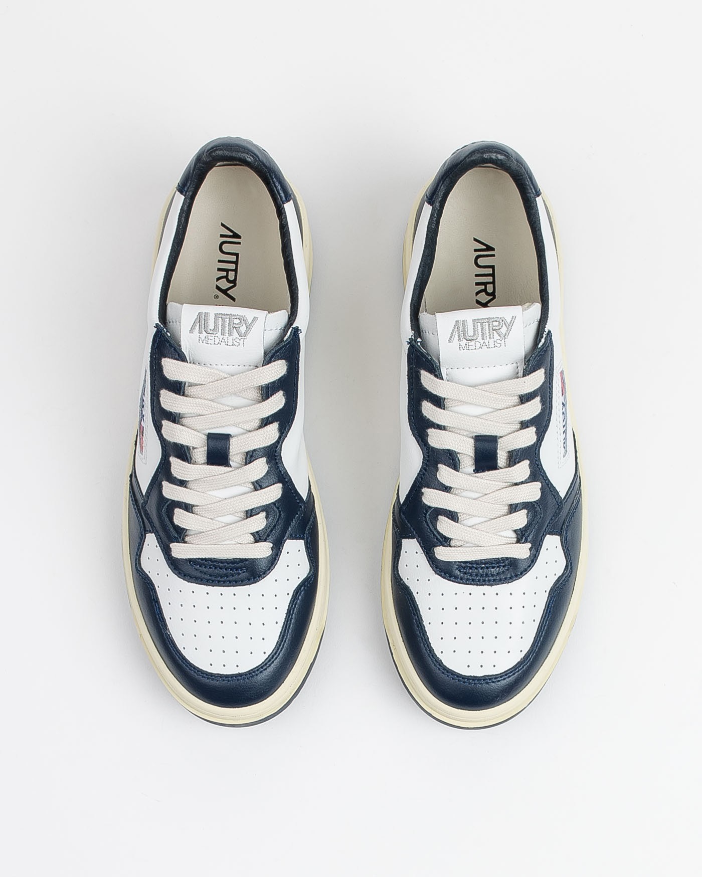 autry-zapatillas-low-sneakers-aulm-wb04-white-navy-blanco-azul-marino (7)