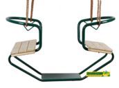 Seient doble de fusta amb estructura de metall