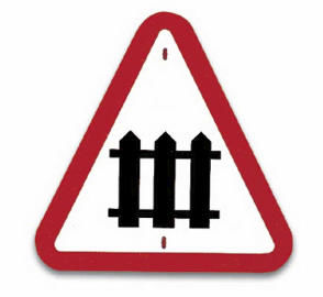 Sinal de Perigo, Passagem de nível com guarda, Prevenção Rodoviária, sinais trânsito, sinais tráfico, sentido proibido, obrigação. obrigatório, escolas, colégios, câmaras municipais, sinalização trânsito, educação rodoviaria, circuitos, circuitos viação, 
