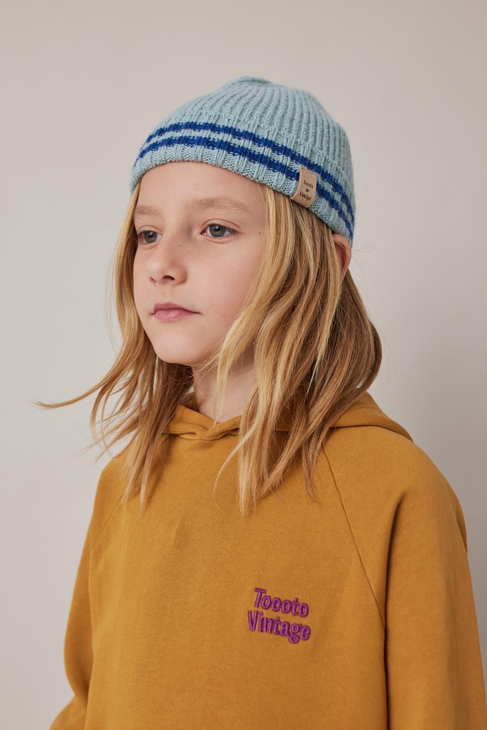 SUDADERA CAPUCHA BORDADO TOCOTO VINTAGE 1