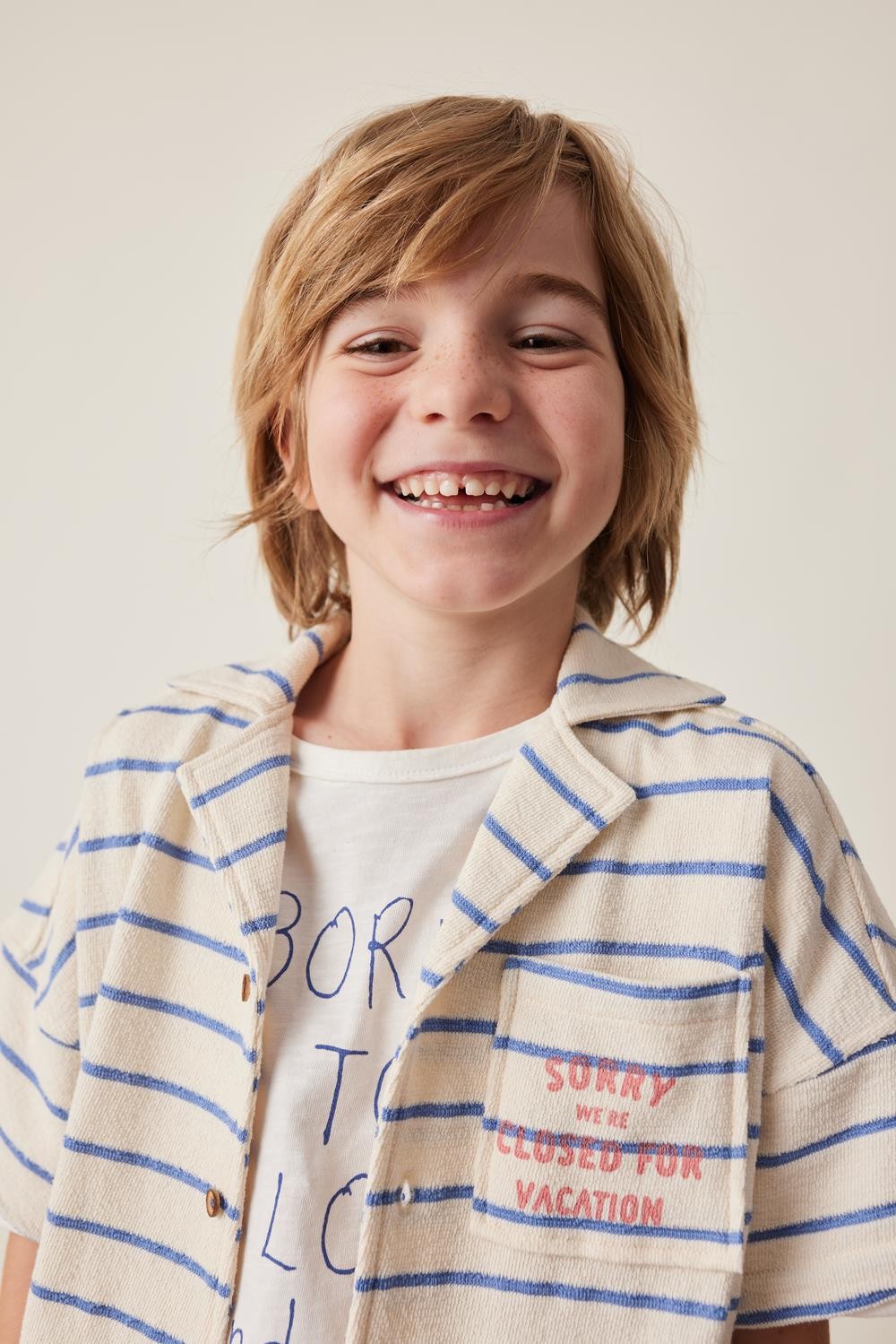 CAMISA KID LISTADO BOLSILLO ESTAMPADO 1