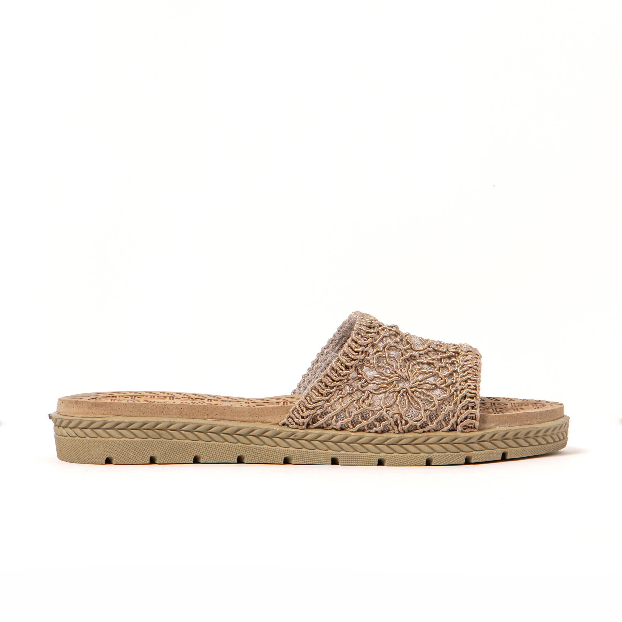 Sandals Breezie color Brown 3