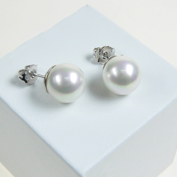 Pendientes clásicos con perlas de 10 mm. Elíga el color!