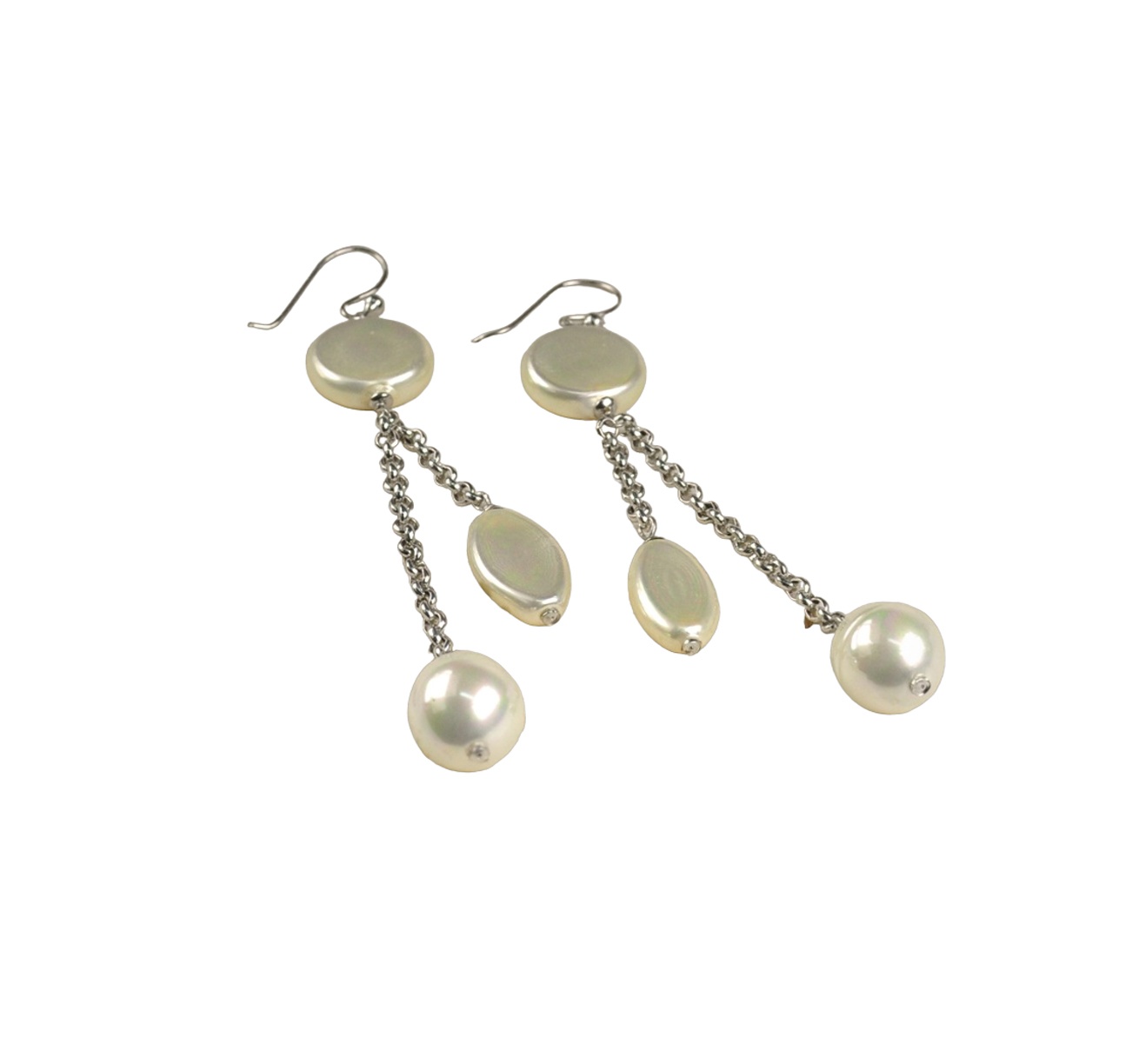 Long silver earrings with original pearls