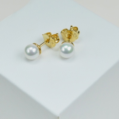 Pendientes clásicos con perlas de 6 mm. Elíga el color!