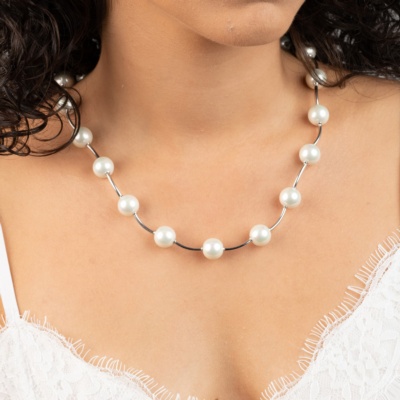 Silver Necklace with Pearls 2