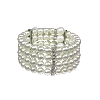 Pearl Bracelet, adaptable to fit all sizes.