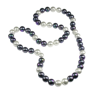 Collar Clásico de Perlas blancas y negras