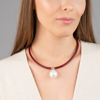 Burgandy leather Necklace 3
