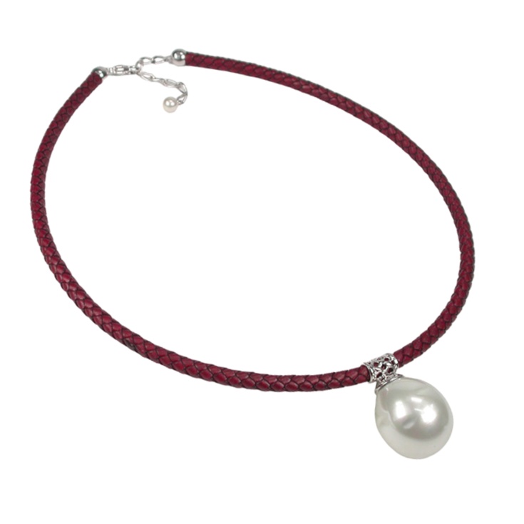 Burgandy leather Necklace