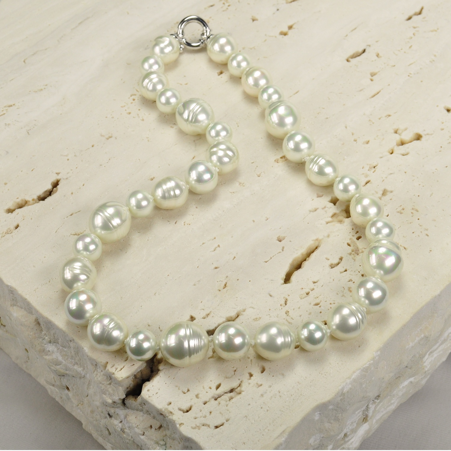 Baroque Pearl Necklace 1