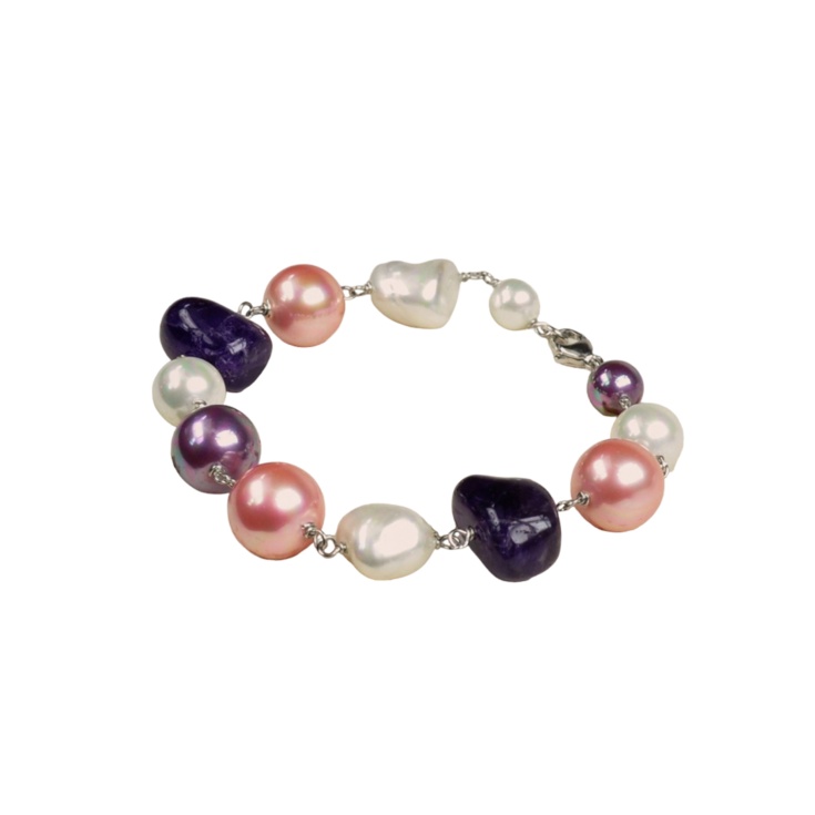 Armband mit Perlen in verschiedenen Farbtönen