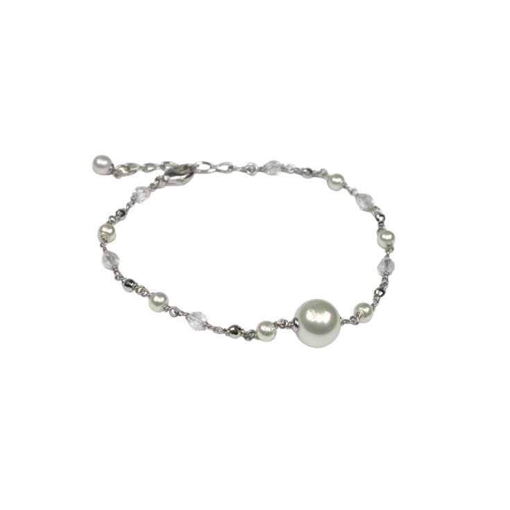 Brazalete de plata con perlas y cristal de roca