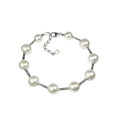 Silver Bracelet with pearls