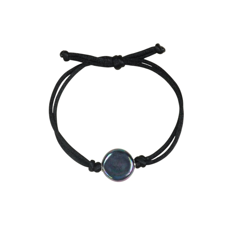 Kordelarmband mit schwarzer Perle