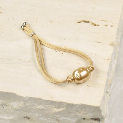 Kordelarmband mit Barockperle 1