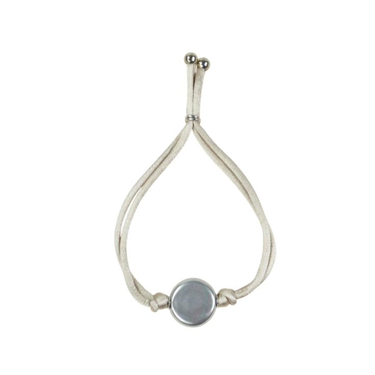 Kordelarmband mit weißer Perle