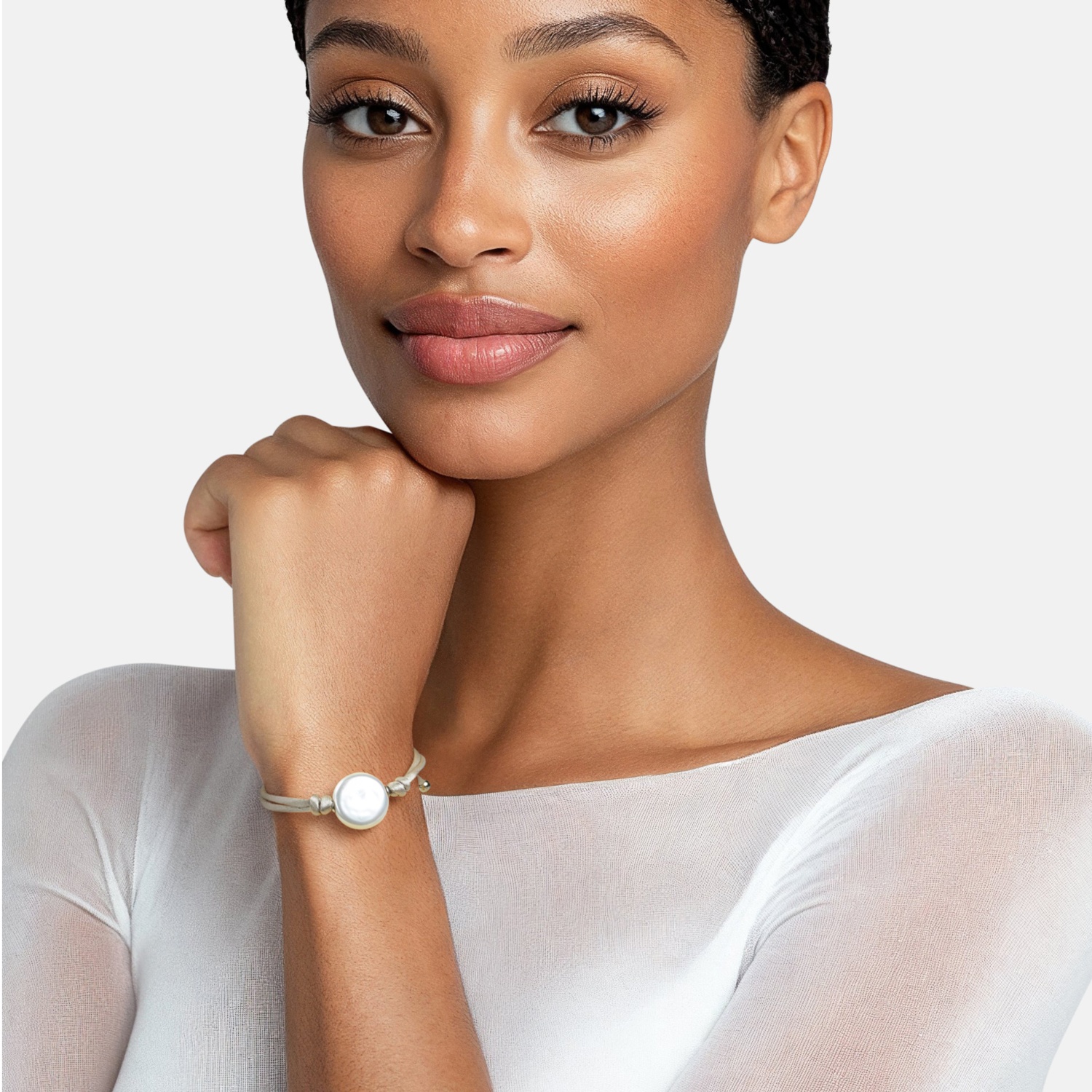 Kordelarmband mit weißer Perle 2