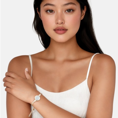 Kordelarmband mit weißer Perle 2