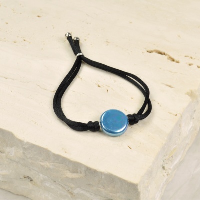 Kordelarmband mit weißer Perle 1