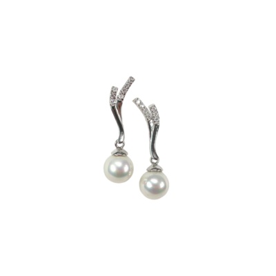 Silver Pearl earrings