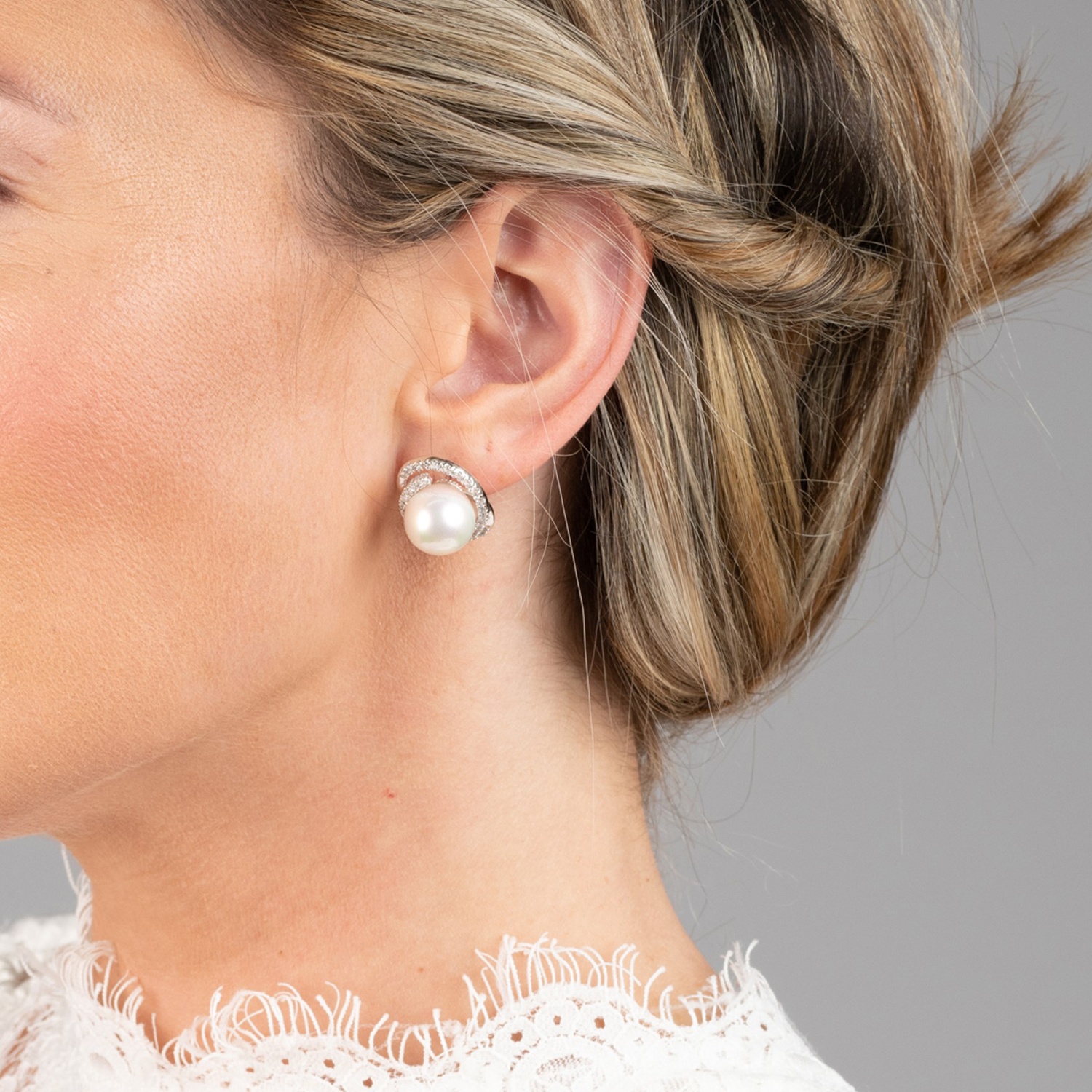 Silver Pearl earrings 1