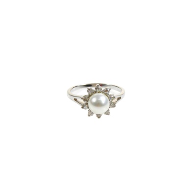Sterling silver Pearl Ring