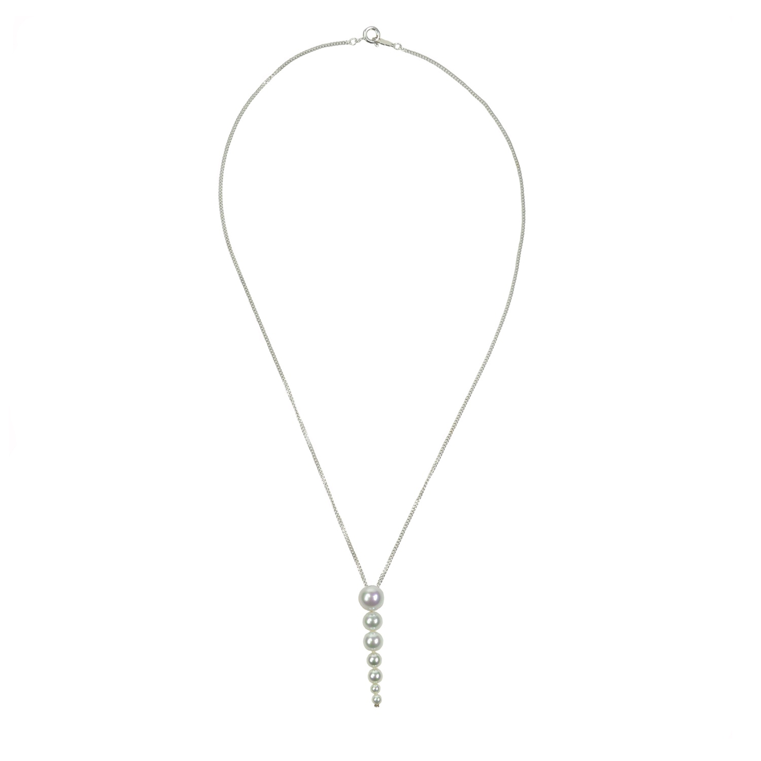Classic Pendant with diminishing pearls