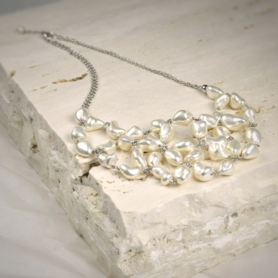 Mother of pearl necklace 1