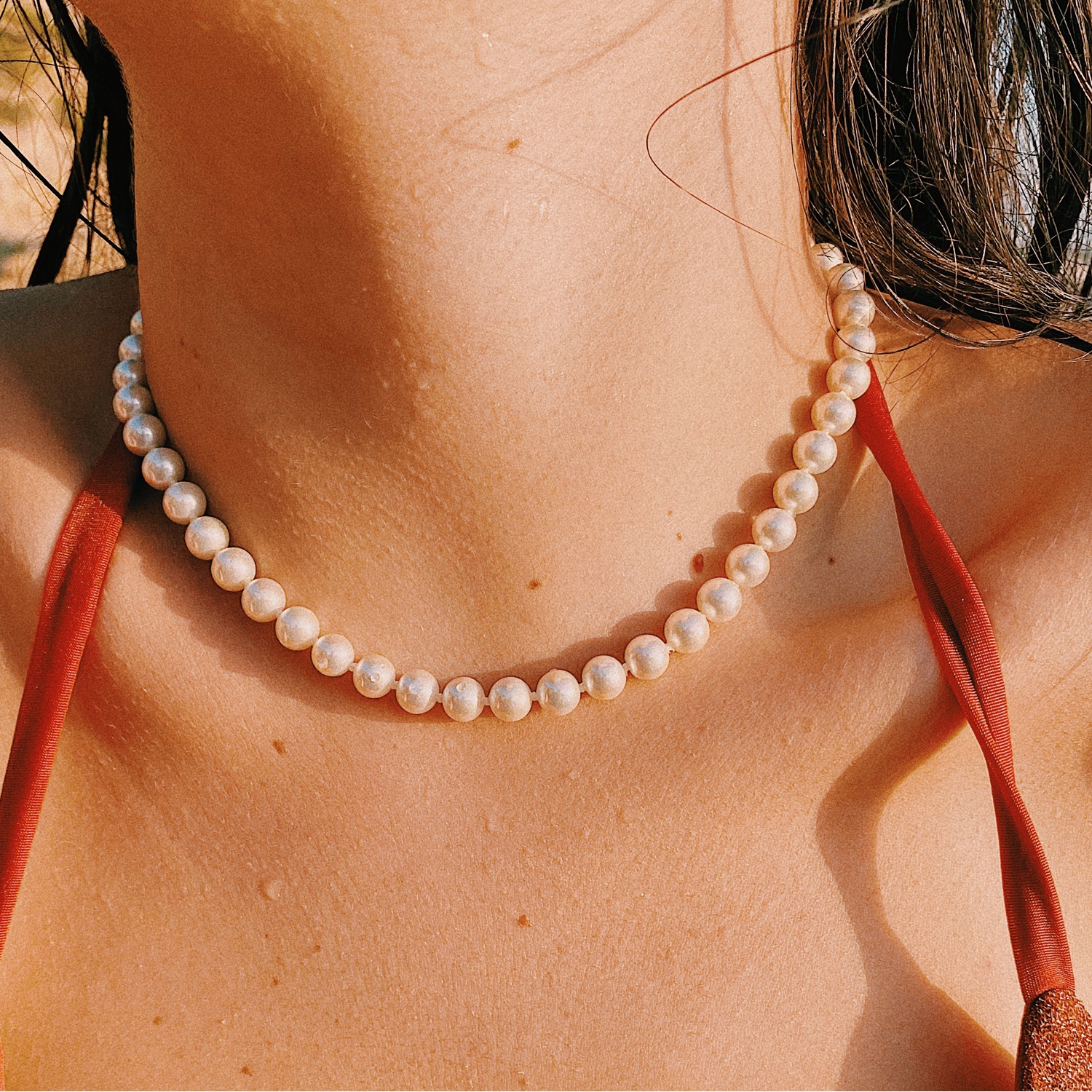 Klassische Perlenkette mit Perlen in 10 mm. 1