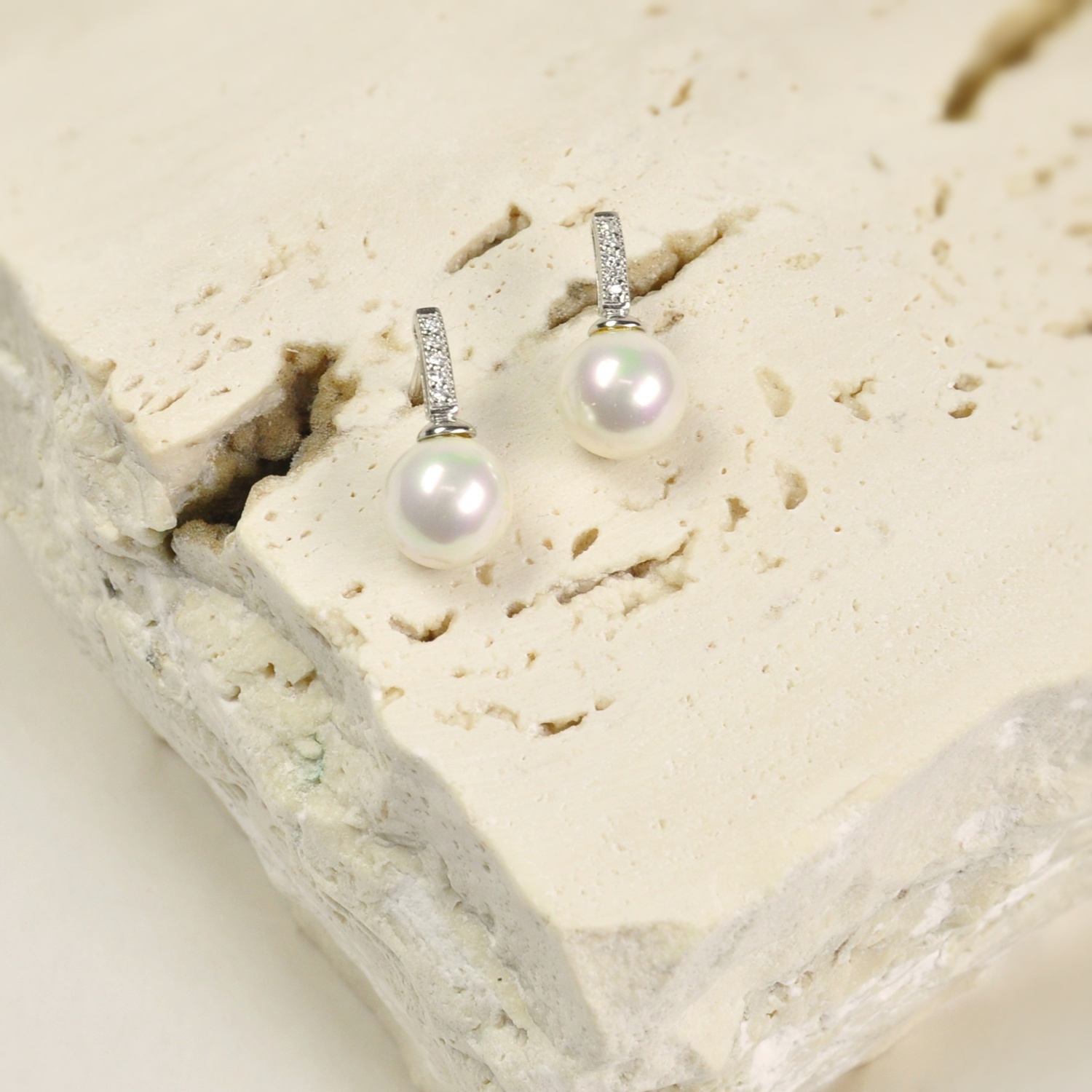 Silver Earrings with 9 mm. White Pearls and Zircons 1