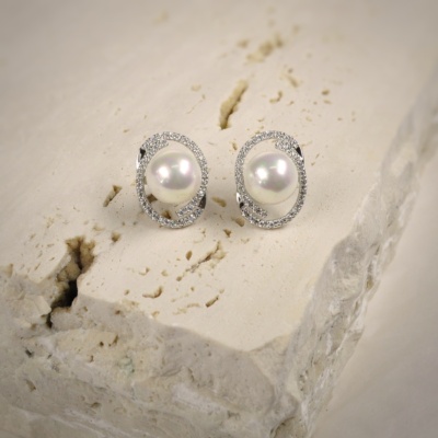 Silver Pearl earrings 2