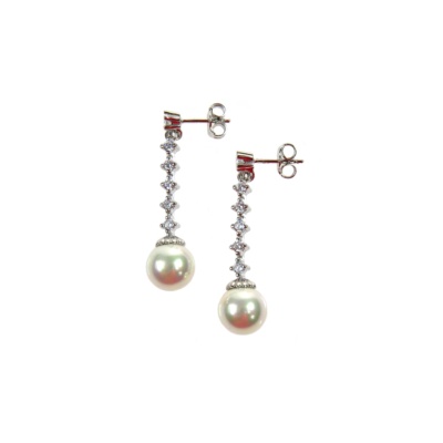Silver Pearl earrings