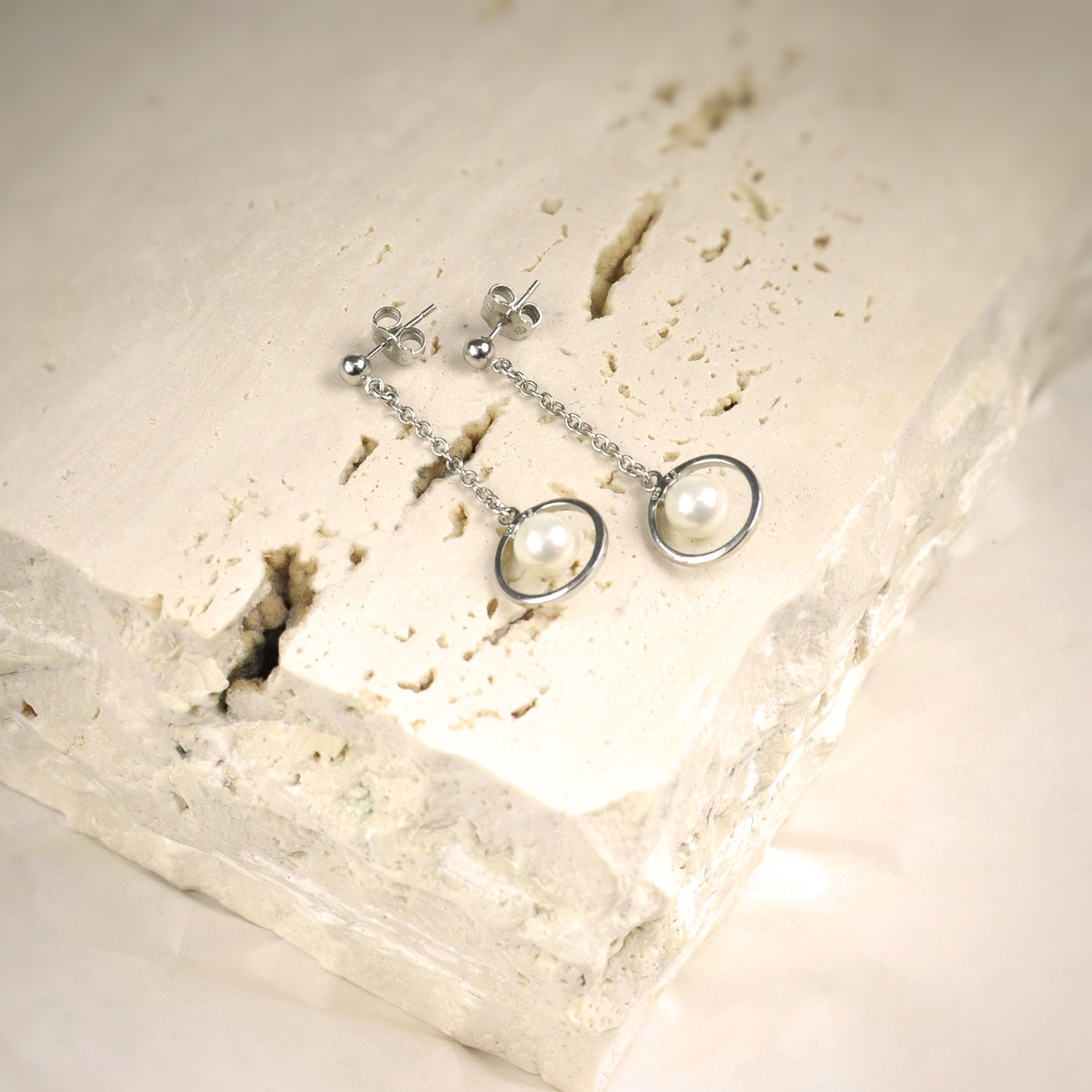 Silver Earrings with 7 mm. White Pearls 1