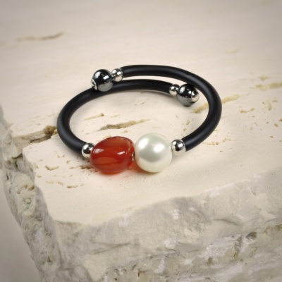 Bracelet with Pearl and Carnelian 1