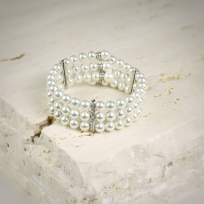 Dreireihige Armband mit Perlen 2