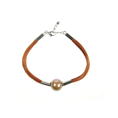 Silk cord Bracelet with a copper colour pearl.