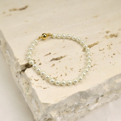 Classic 5 mm. pearls bracelet