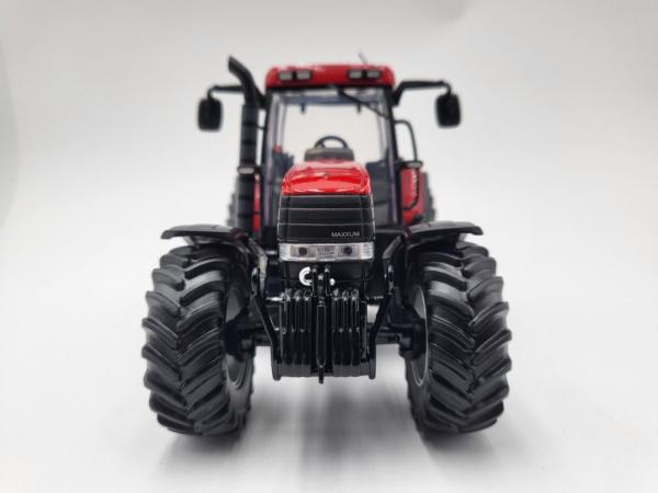 UNIVERSAL HOBBIES 1:32 Tractor CASE IH MX 135 LOGO CURVADO (2001-2002) EDICION LIMITADA 500 UNIDADES - Ítem3