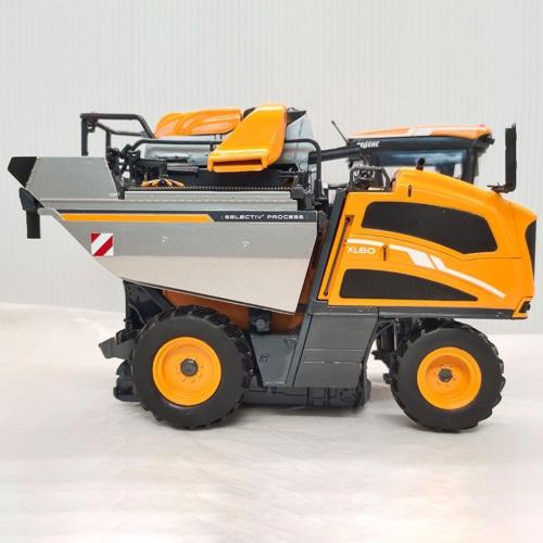 VARIOS 1:32 Vendimiadora PELLENC OPTIMUM XL60 - Ítem4