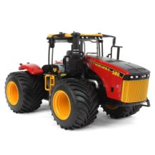 ERTL 1:32 Tractor VERSATILE 580 CON RUEDAS LSW PRESTIGE COLLECTION - Ítem1