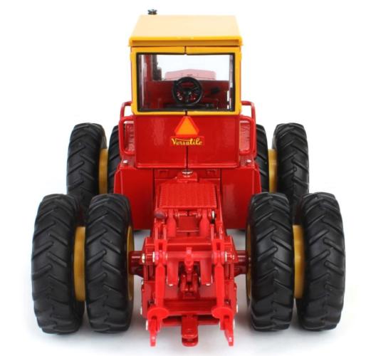 ERTL 1:32 Tractor VERSATILE 145 CON DOBLE RUEDA DELANTERA Y TRASERA PRESTIGE COLLECTION - Ítem6