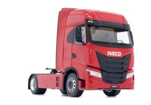 MARGE MODELS 1:32 Camion IVECO 4X2 ROJO