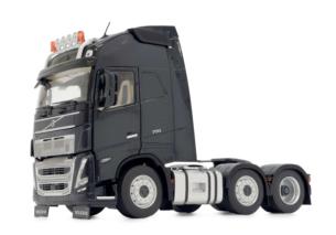 MARGE MODELS 1:32 Camion VOLVO FH5 6X2 ANTRANCITA